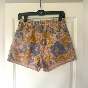 Pilcro Lara Ultra High-Rise Frayed Denim
Shorts - FLOWER size XS